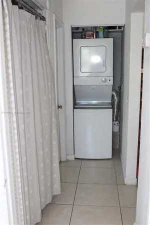 $160,000 | 1230 Northeast 139th Street, Unit 304, North Miami, FL 33161