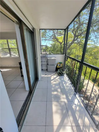 $160,000 | 1230 Northeast 139th Street, Unit 304, North Miami, FL 33161