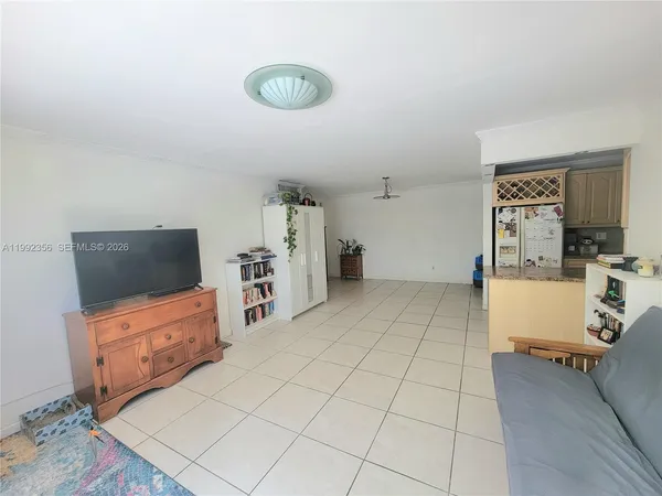 $160,000 | 1230 Northeast 139th Street, Unit 304, North Miami, FL 33161