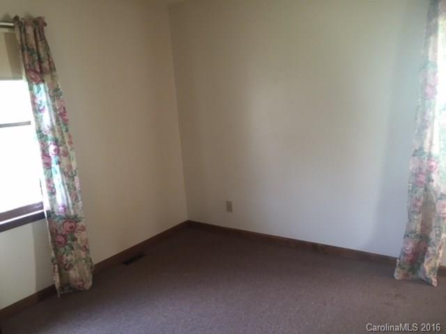 157 Gladstone Road Mocksville, NC 27028 - Photo 3 of 12 Gallery Image 3