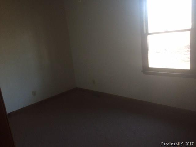 157 Gladstone Road Mocksville, NC 27028 - Photo 6 of 12 Gallery Image 6
