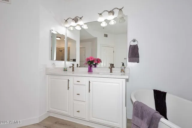 $565,000 | 5350 East Deer Valley Drive, Unit 2435, Phoenix, AZ 85054