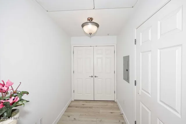 $565,000 | 5350 East Deer Valley Drive, Unit 2435, Phoenix, AZ 85054