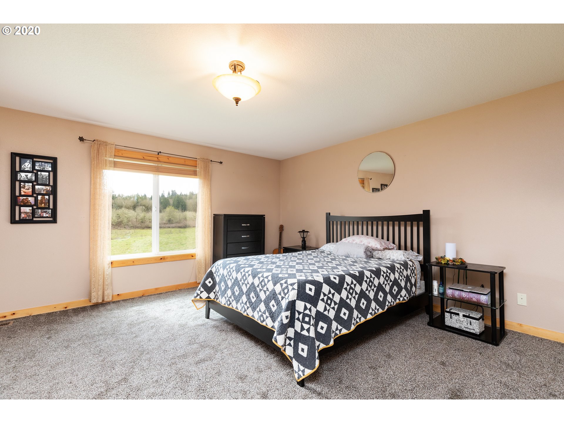 15590 South Maplelane Road Oregon City, OR 97045 - Photo 14 of 32 Gallery Image 14