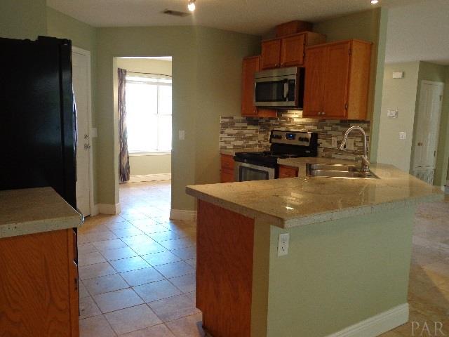 6942 Cedar Ridge Circle Milton, FL 32570 - Photo 10 of 36 Gallery Image 10