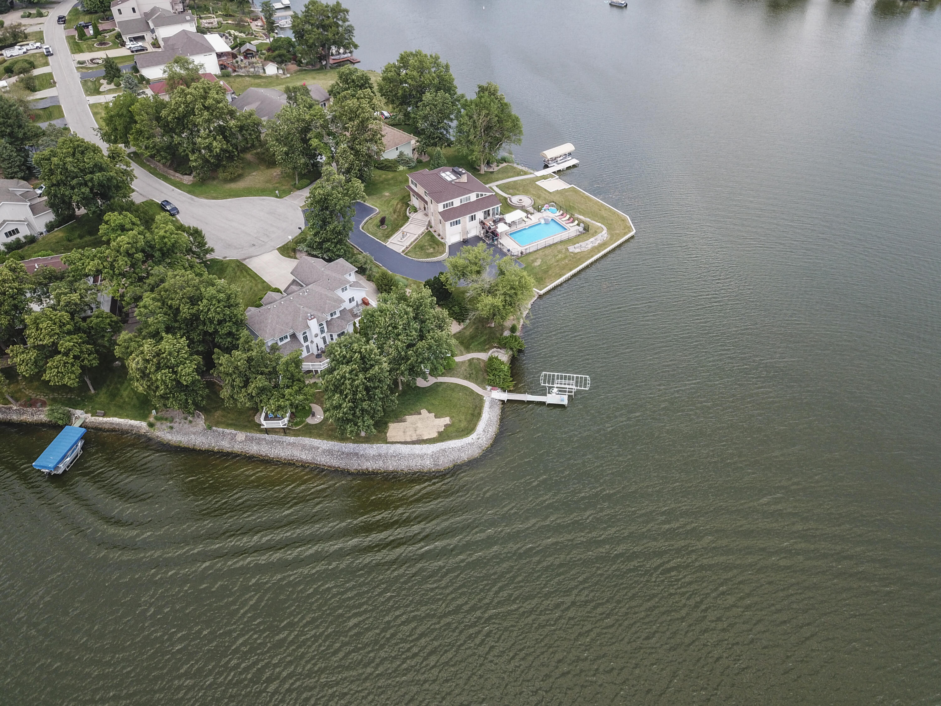 1739 Beachview Court Crown Point, IN 46307 - Photo 64 of 82 3000x2250