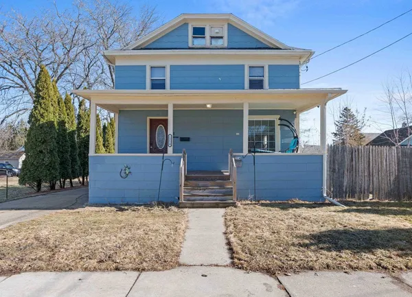 $169,900 | 1214 Grand Street, Oshkosh, WI 54901