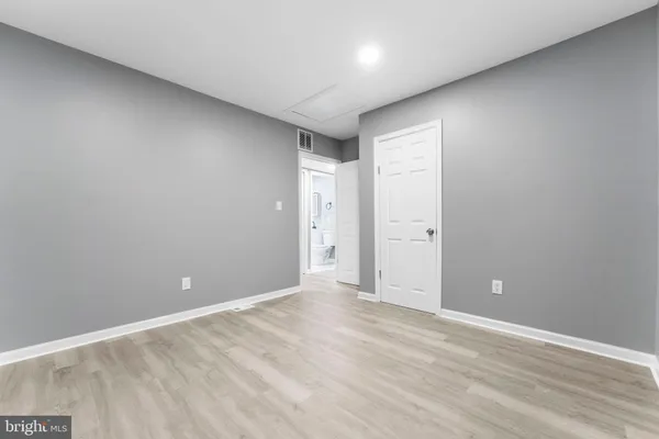 $269,000 | 462 Anderson Drive, Wilmington, DE 19801
