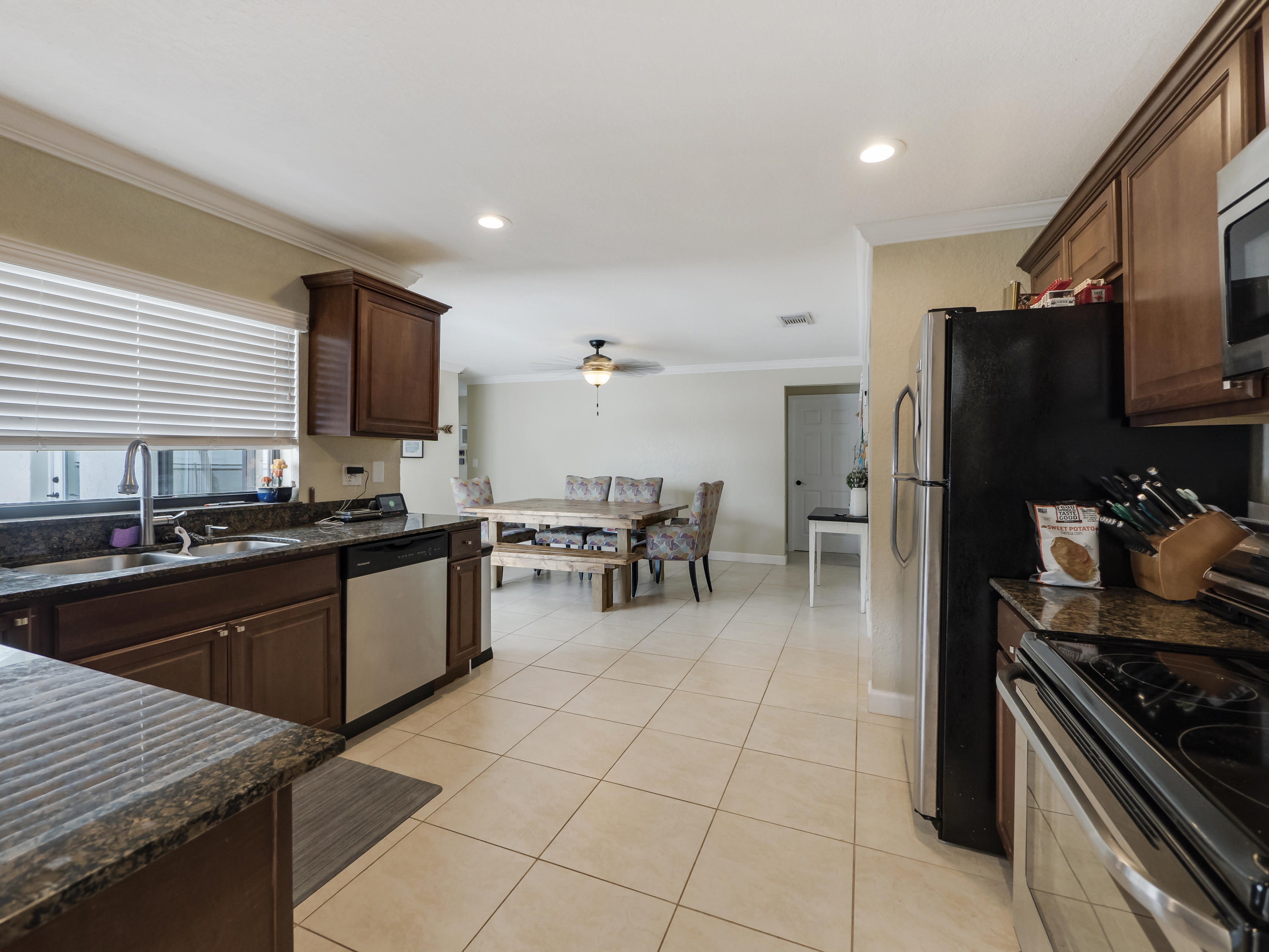 9600 Ohio Place Boca Raton, FL 33434 - Photo 5 of 24 012