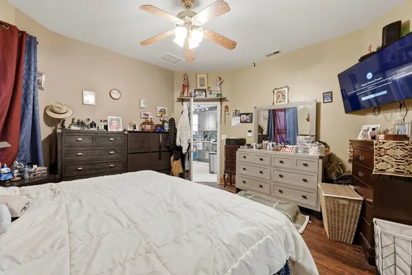 $749,000 | 2923 West Diversey Avenue, Chicago, IL 60647