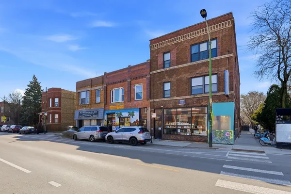 $749,000 | 2923 West Diversey Avenue, Chicago, IL 60647