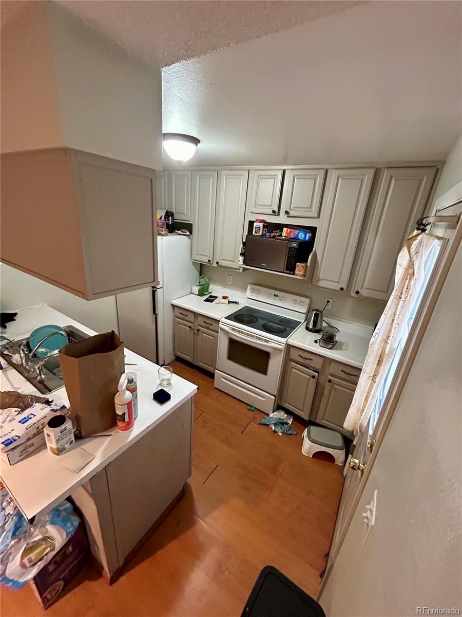 730 Ashley Road Craig, CO 81625 - Photo 23 of 43 a room with furniture and a flat screen tv