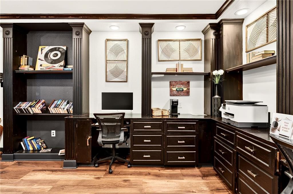 3777 Peachtree Road Northeast, Unit 1221 Brookhaven, GA 30319 - Photo 33 of 40