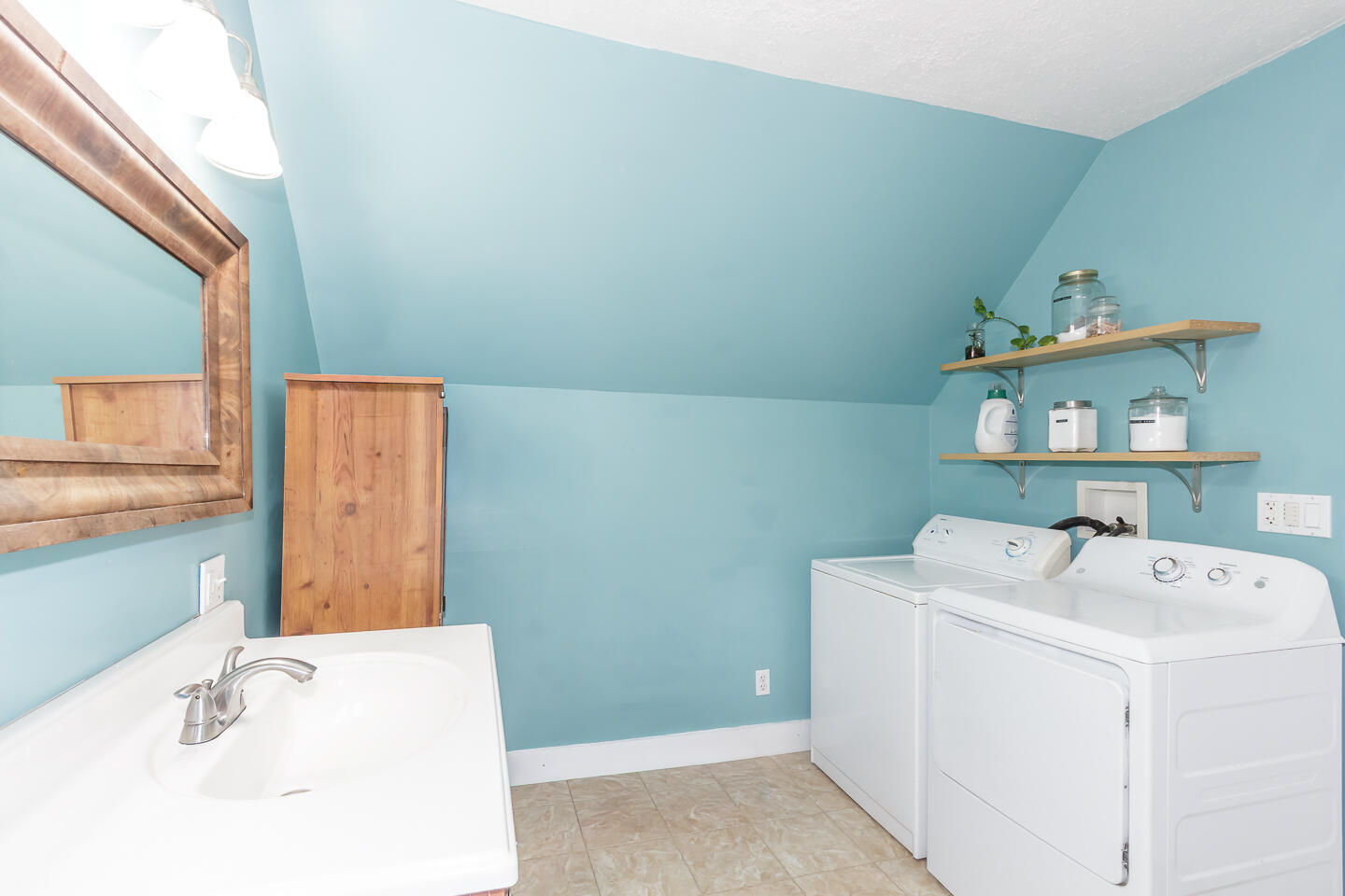 894 Main Street Waterboro, ME 04087 - Photo 25 of 44 IMG_5183