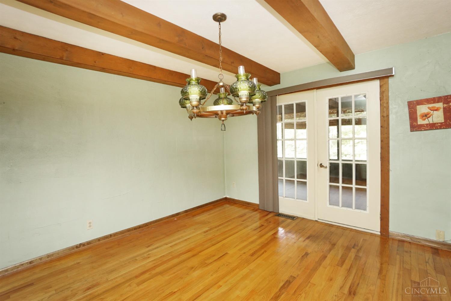 4628 Raeann Drive Cincinnati, OH 45252 - Photo 11 of 41 Gallery Image 11