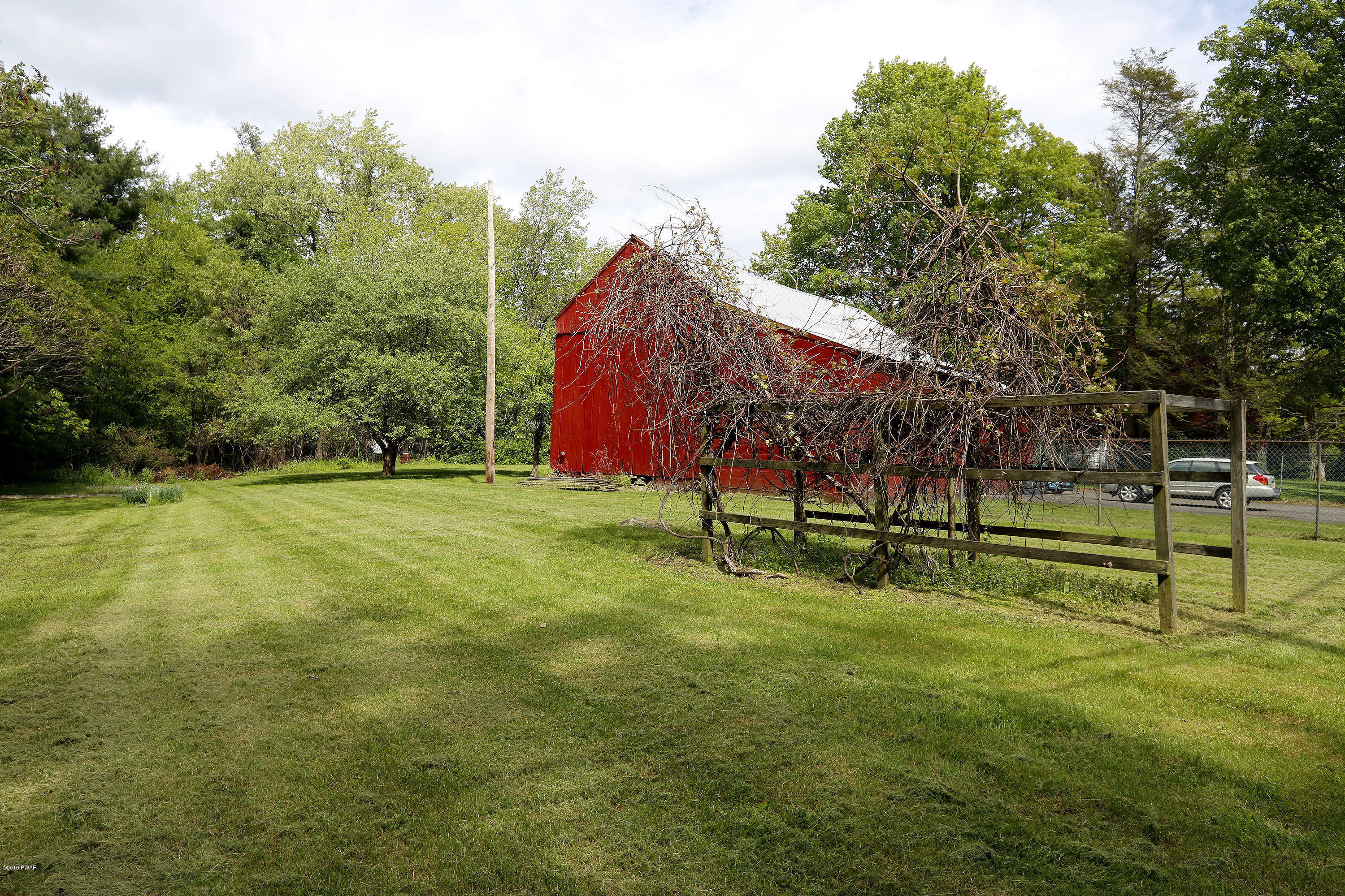 235 Gumbletown Road Tafton, PA 18464 - Photo 10 of 54 Side Yard Barn