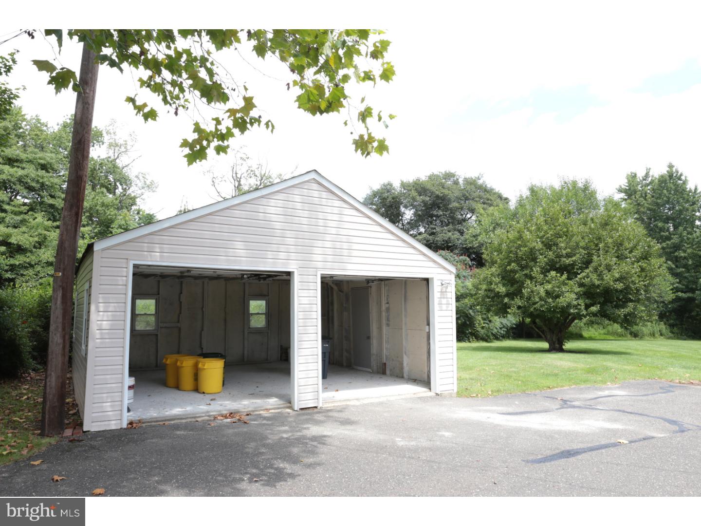 307 Gordon Road Robbinsville, NJ 08691 - Photo 22 of 24 Storage Shed