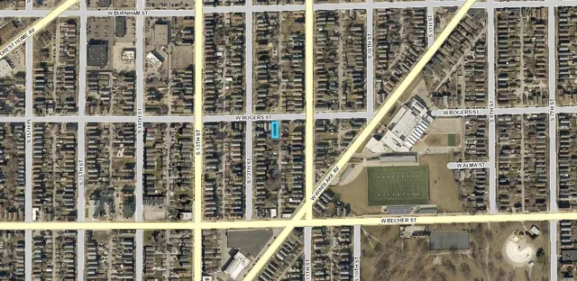 $2,000 | 1123 West Rogers Street, Milwaukee, WI 53204