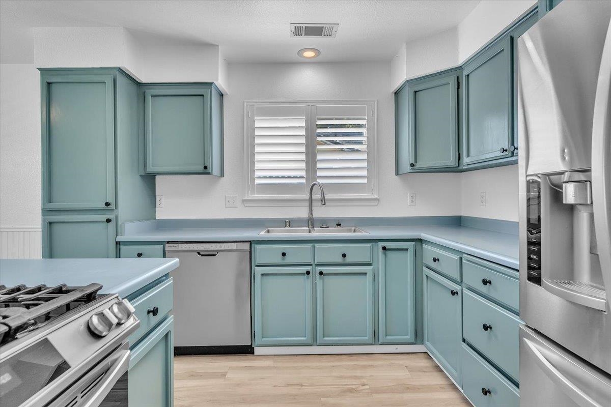 295 Pinon Way Red Bluff, CA 96080 - Photo 12 of 30