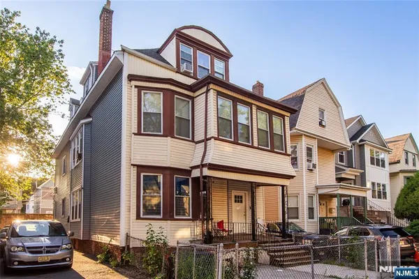 $789,000 | 23 South 17th Street, East Orange, NJ 07018