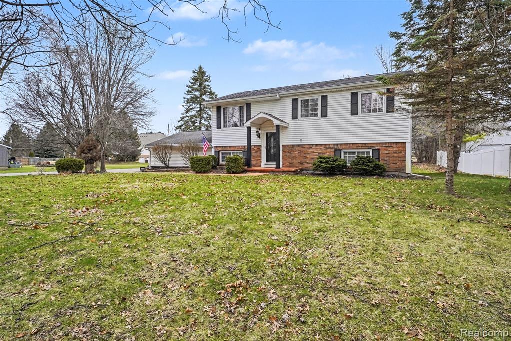 1784 Byron Road Howell, MI 48855 - Photo 33 of 33