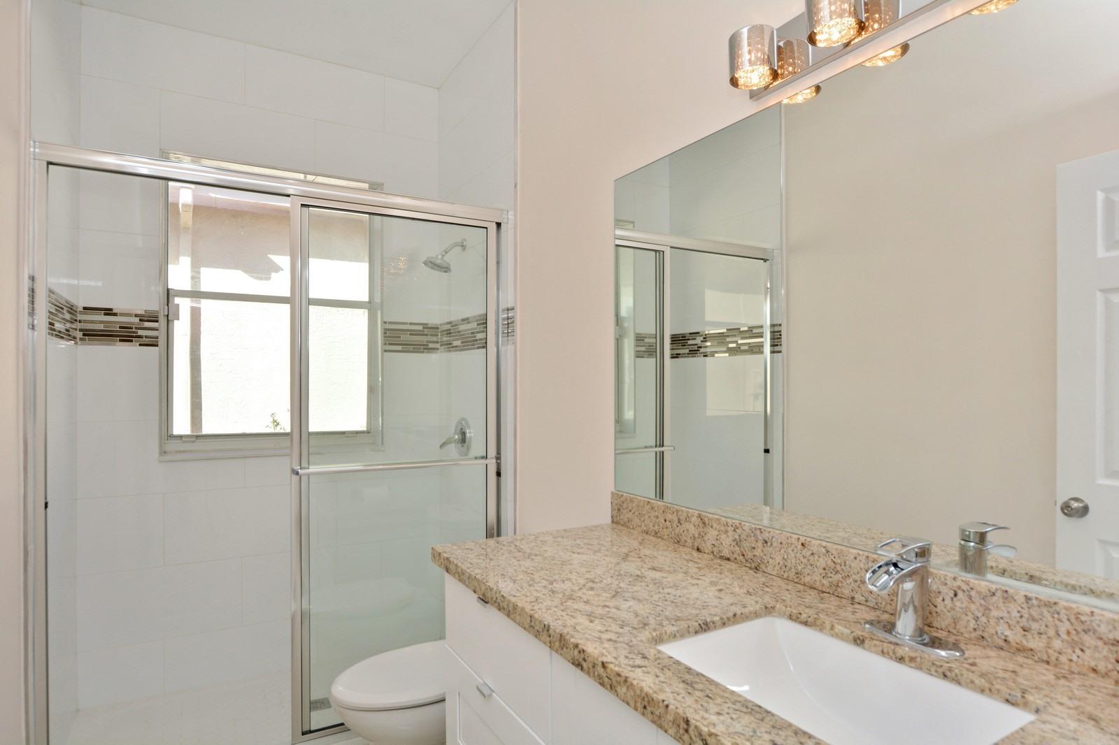 12326 Rockledge Circle Boca Raton, FL 33428 - Photo 25 of 36 Bathroom 3