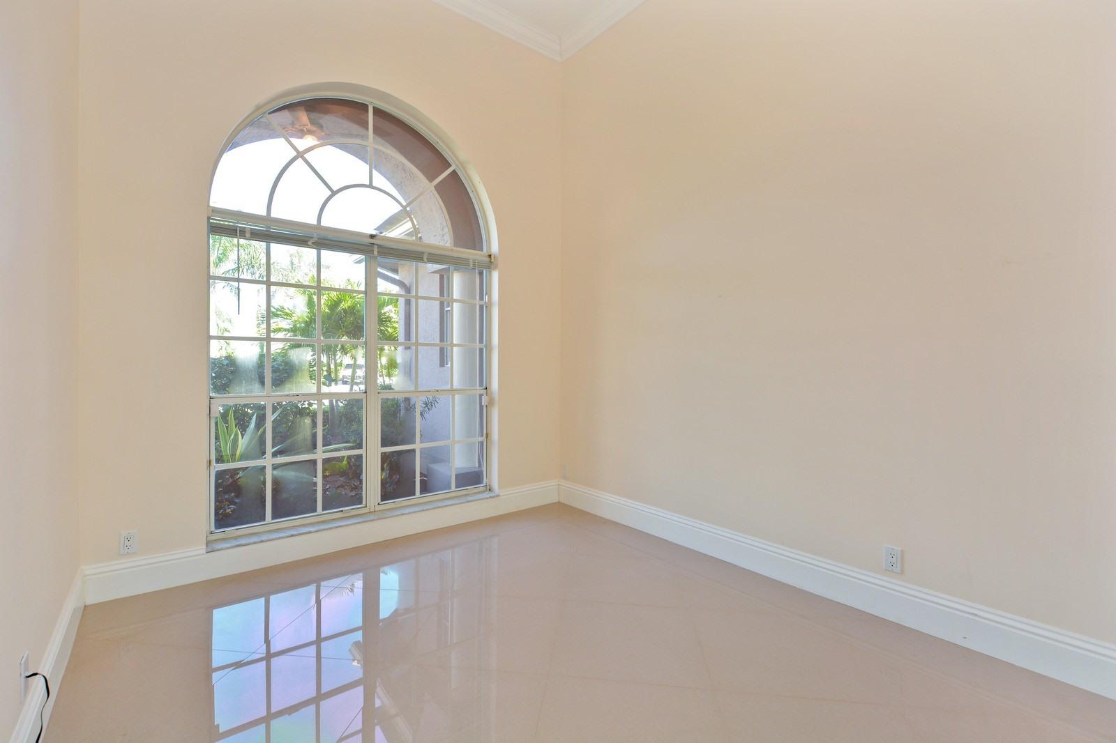 12326 Rockledge Circle Boca Raton, FL 33428 - Photo 26 of 36 Den/Office Room #5