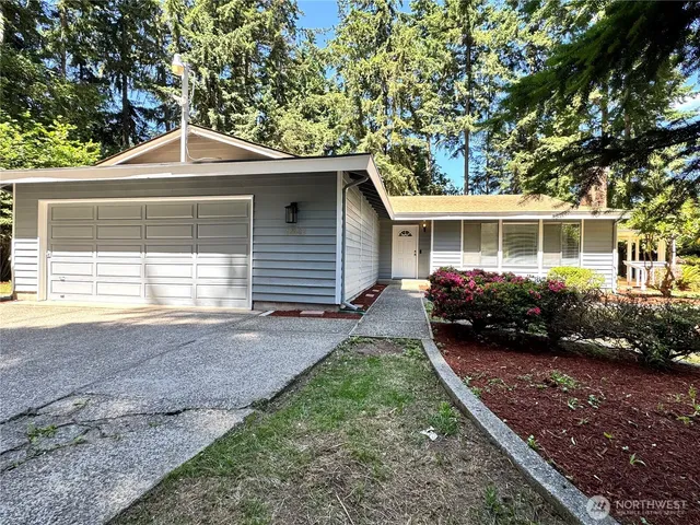 $599,000 | 12602 Military Road East, Puyallup, WA 98374