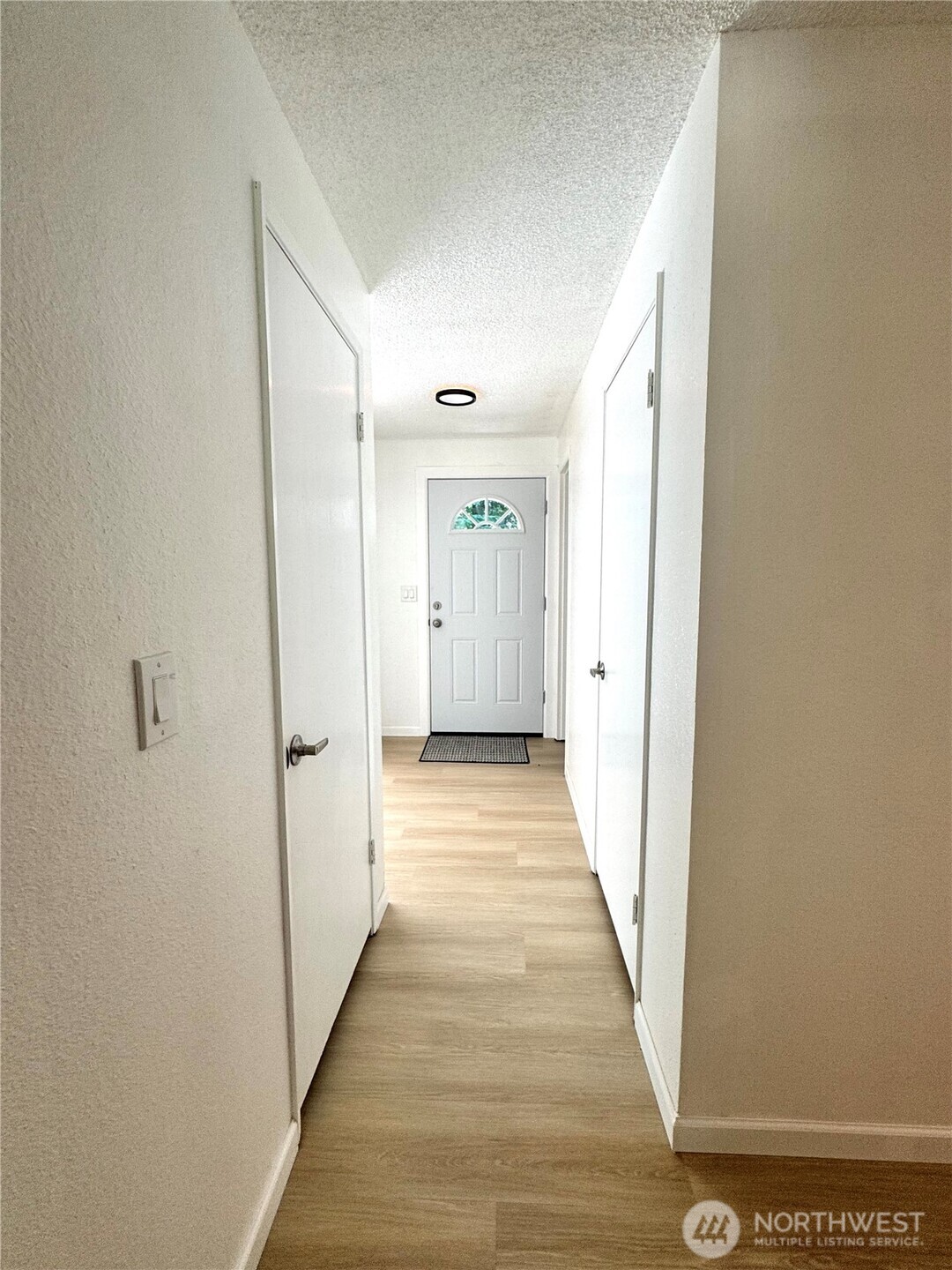 12602 Military Road East Puyallup, WA 98374 - Photo 12 of 19