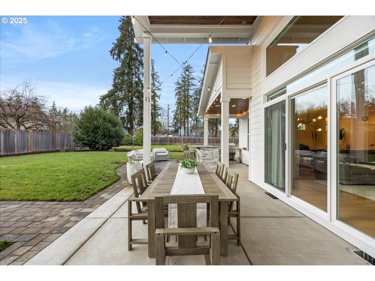 17815 Pilkington Road Lake Oswego, OR 97035 - Photo 32 of 48 Covered Patio