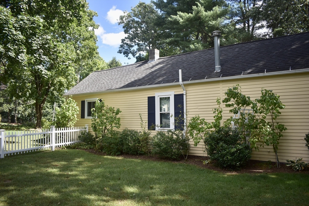 8 Moore Road Westford, MA 01886 - Photo 16 of 17 Gallery Image 16