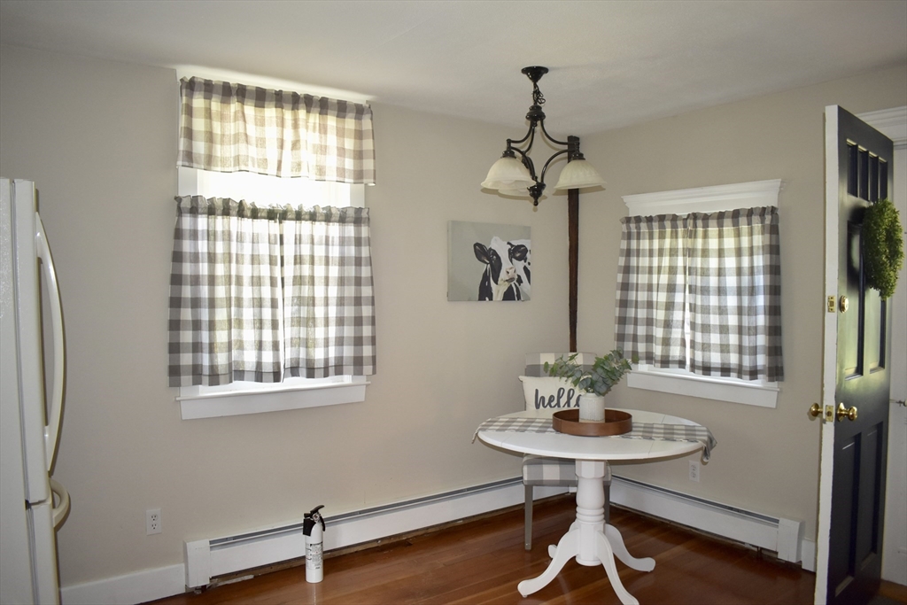 8 Moore Road Westford, MA 01886 - Photo 4 of 17 Gallery Image 4