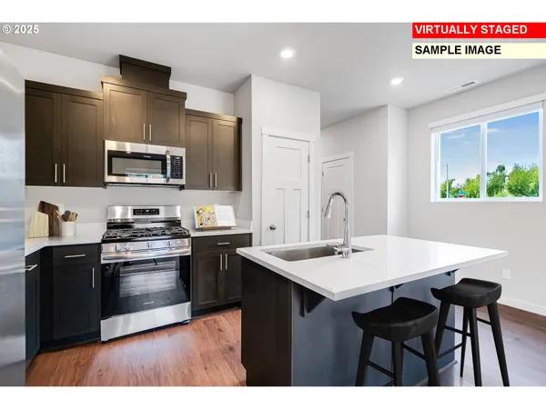 $464,400 | 16636 Southwest Darling Lane, Unit HS15, Tigard, OR 97224
