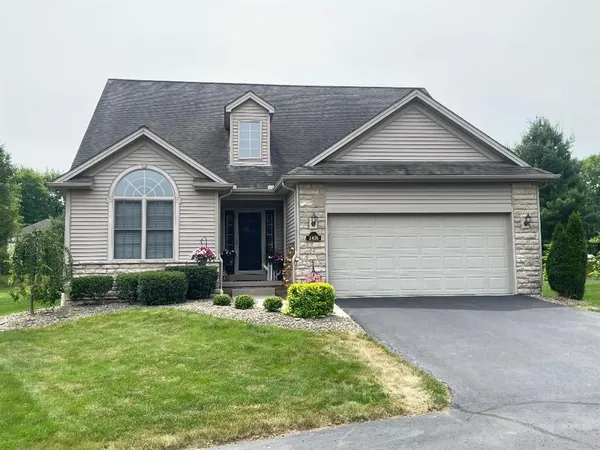 $427,000 | 2416 Pebble Creek Court, Hermitage, PA 16148