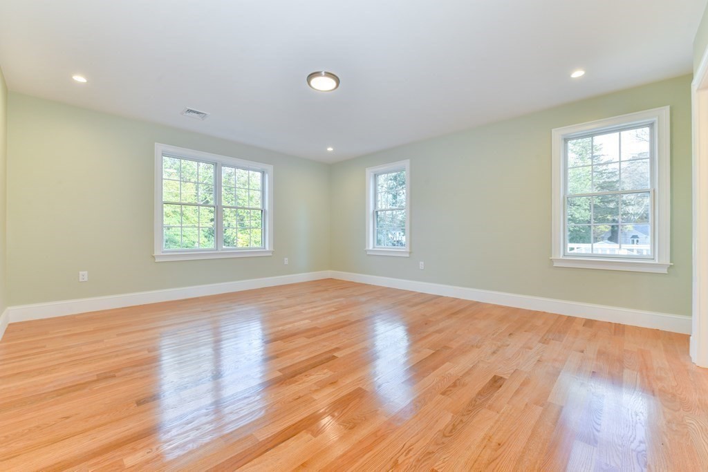 26 Kennedy Road Stoughton, MA 02072 - Photo 24 of 41