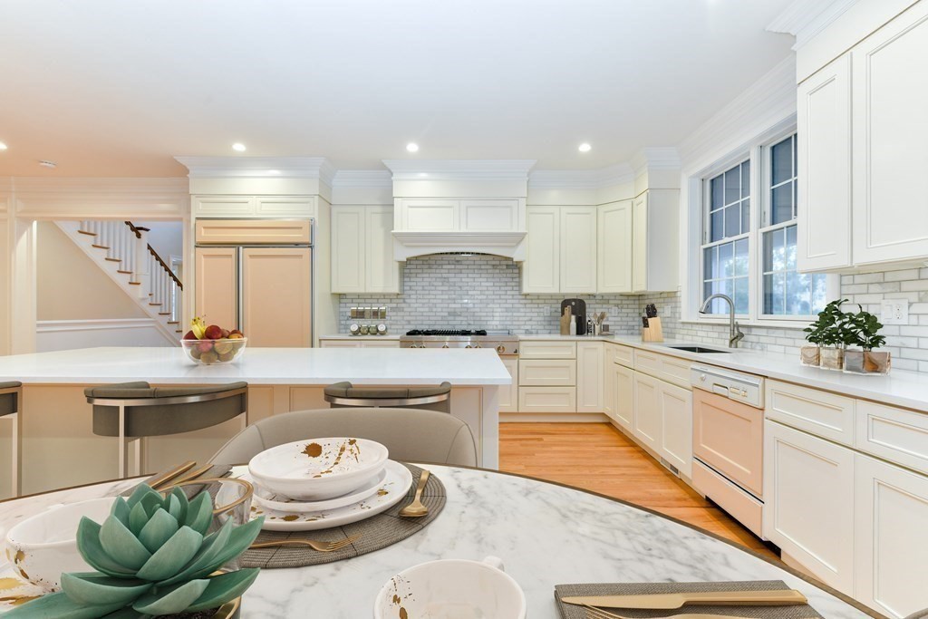 26 Kennedy Road Stoughton, MA 02072 - Photo 3 of 41