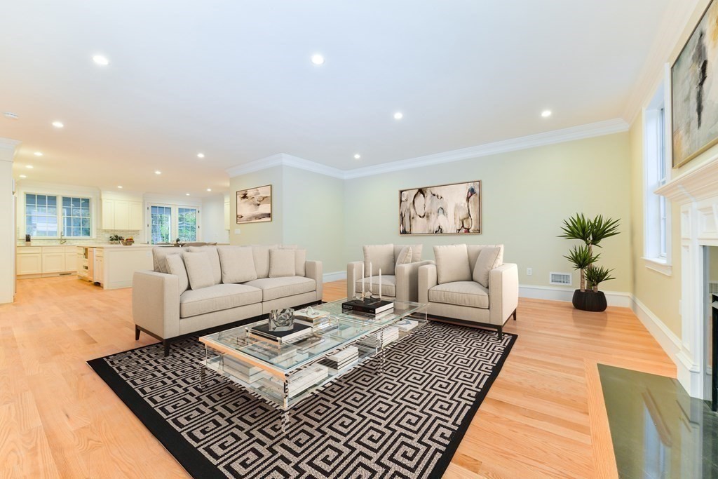 26 Kennedy Road Stoughton, MA 02072 - Photo 4 of 41