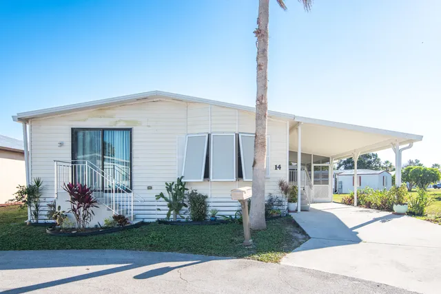 $1,100 | 14 Jacaranda Lane, Port St. Lucie, FL 34952