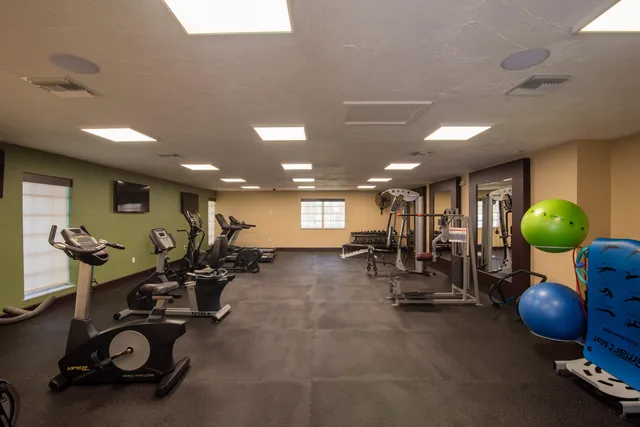 $1,100 | 14 Jacaranda Lane, Port St. Lucie, FL 34952