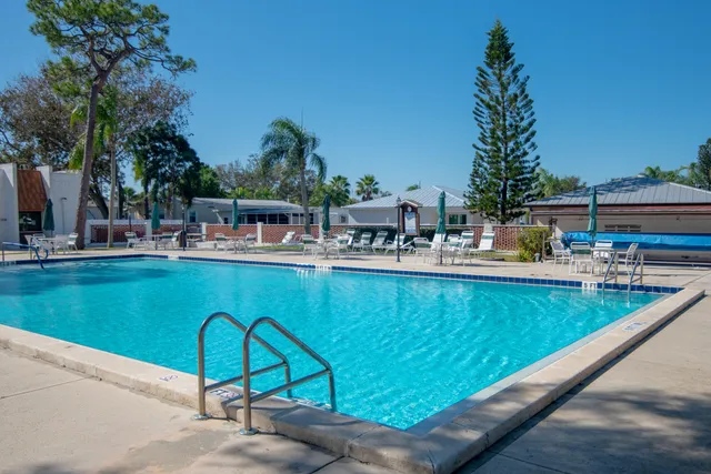 $1,100 | 14 Jacaranda Lane, Port St. Lucie, FL 34952