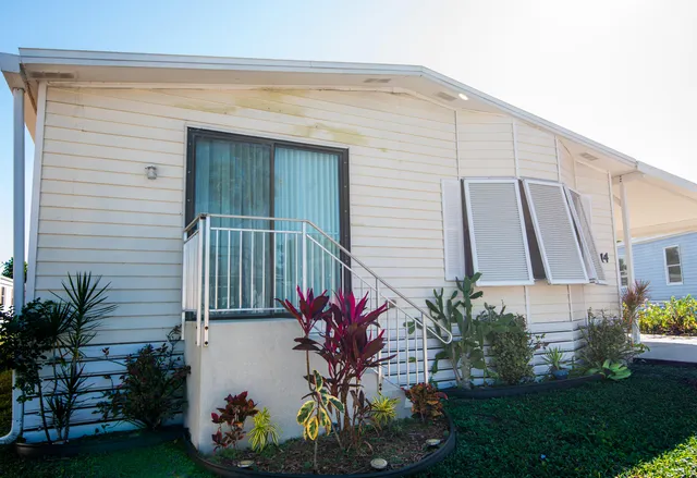 $1,100 | 14 Jacaranda Lane, Port St. Lucie, FL 34952