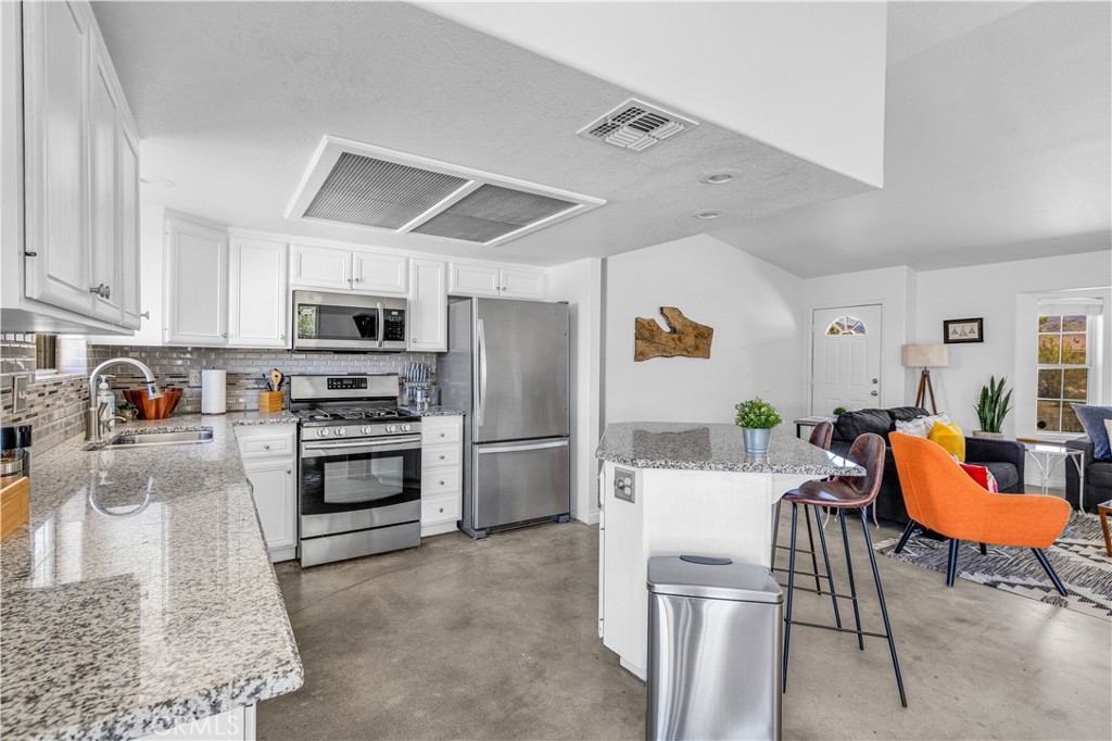 63372 Quail Springs Road Joshua Tree, CA 92252 - Photo 11 of 54
