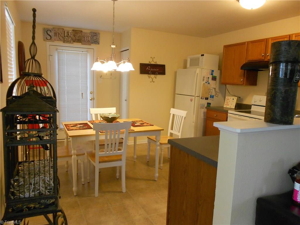 708 Runningbrook Lane Rural Hall, NC 27045 - Photo 3 of 12