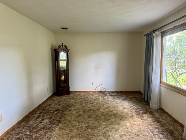 2613 North 11th Street Clinton, IA 52732 - Photo 7 of 32