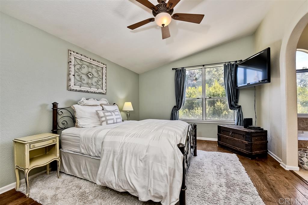 1098 Funquest Drive Fallbrook, CA 92028 - Photo 15 of 24