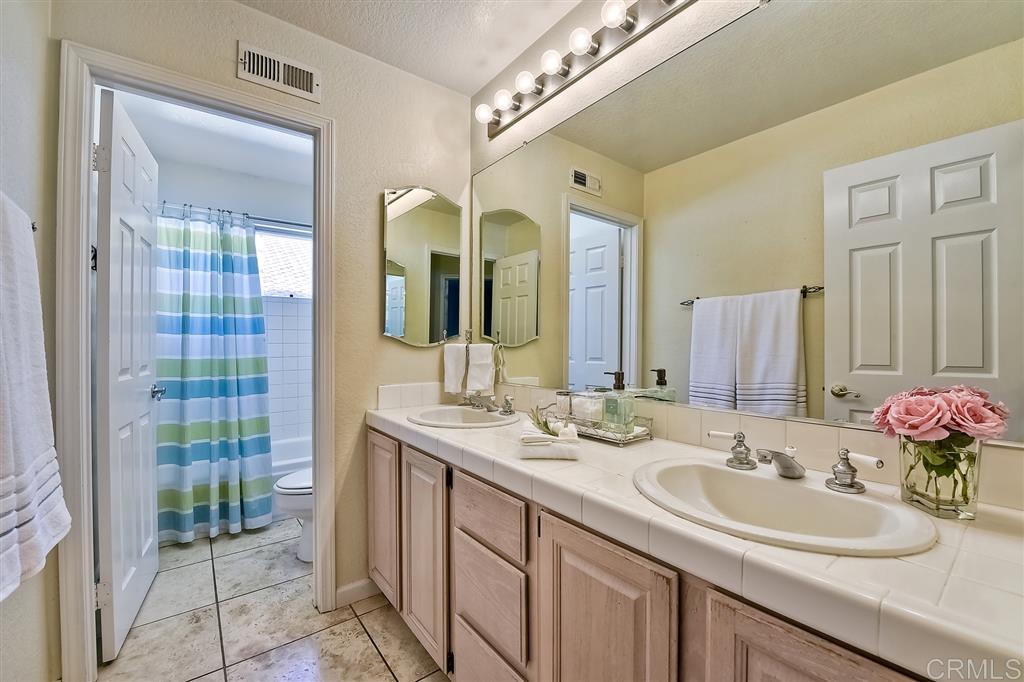 1098 Funquest Drive Fallbrook, CA 92028 - Photo 21 of 24