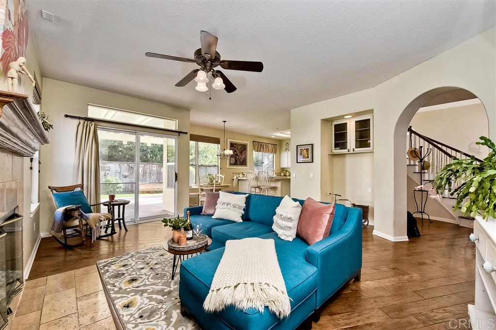 1098 Funquest Drive Fallbrook, CA 92028 - Photo 4 of 24