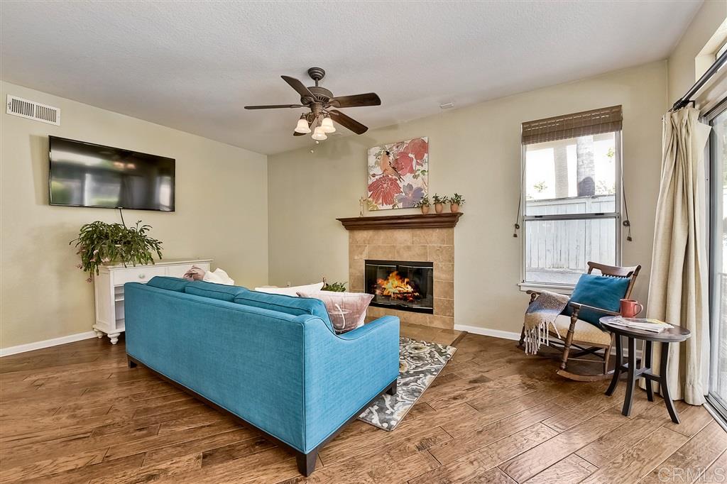 1098 Funquest Drive Fallbrook, CA 92028 - Photo 5 of 24