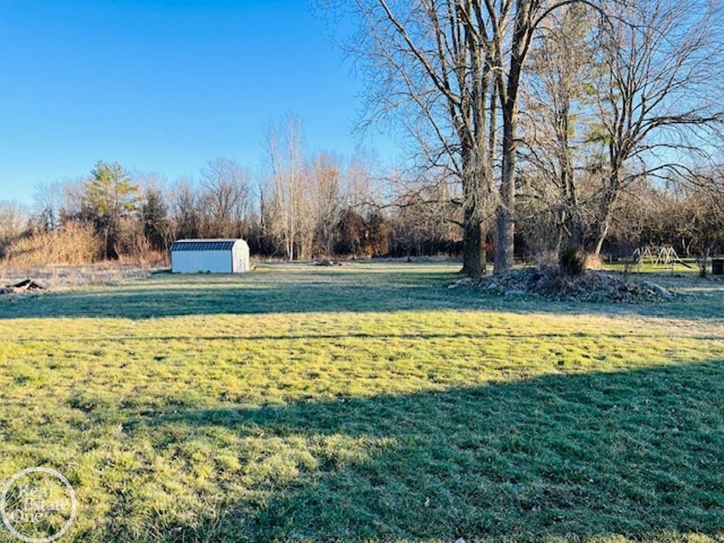 6962 Lapeer Road North Street, MI 48049 - Photo 6 of 17