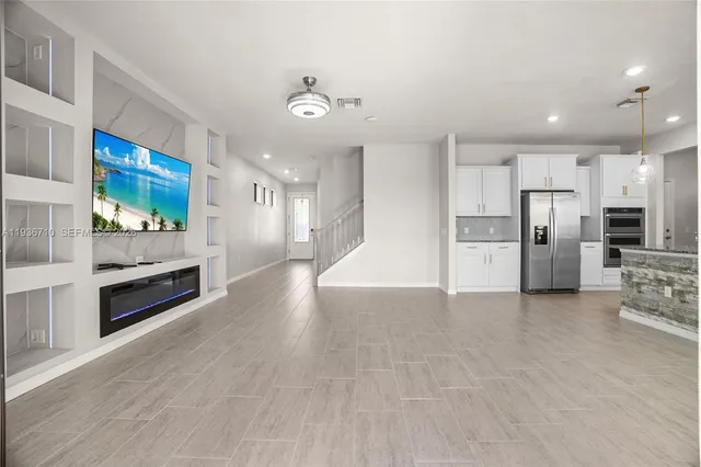 $4,550 | 8197 Hanoverian Drive, Lake Worth, FL 33467